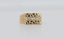 Cargar imagen en el visor de la galería, 14KT Cz Gold Nugget Ring #1