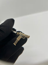 Load image into Gallery viewer, 14KT Custom Pendant Smith &amp; Wesson Pedant
