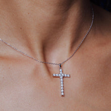 Cargar imagen en el visor de la galería, 925 Silver Rhodium Moissanite Necklace Cross Set
