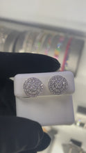 Cargar y reproducir el video en el visor de la galería, 10KT Round Cluster Diamond Stud Earrings #1, 0.50ctw - 0.98ctw
