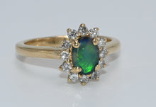 Load image into Gallery viewer, 14KT VS1 Opal Women&#39;s Ring
