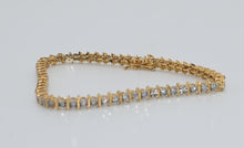 Load image into Gallery viewer, 10KT Tennis Bracelet Natural Diamonds
